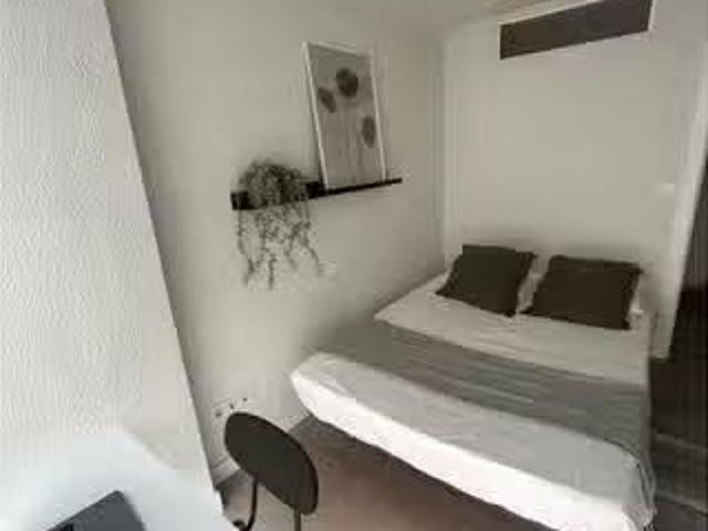 Único Habitación en piso compartido en alquiler en Concepción.