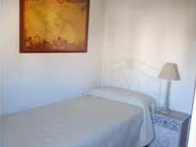 Único Habitación en piso compartido en alquiler en Jardín de L.