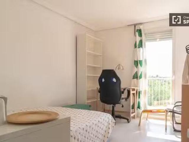 Bonito Habitación en piso compartido en alquiler en Lucero, Ma.