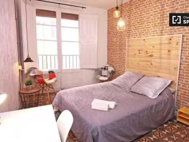 Encantador Habitación en piso compartido en El Gótico, Barcelona