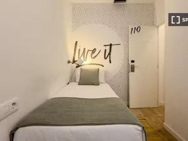 ¡Renta! Habitación individual coliving en el Barrio Gótico