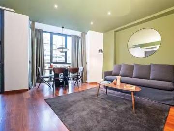 ¡Recién llegado! Piso de 3 habitaciones en Barcelona