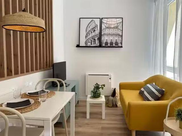 Encantador Piso de 1 habitación en Calle Fernando Mora