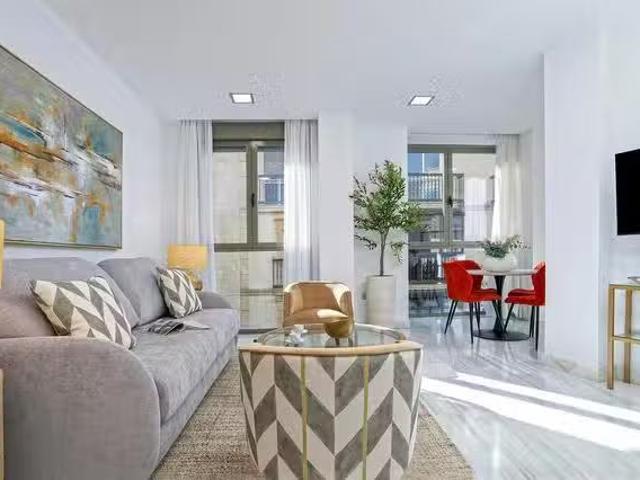 Barato Piso de 1 habitación en Calle Uceda, Centro