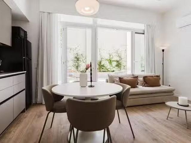 ¡Renta! Piso de 2 habitaciones en Valencia