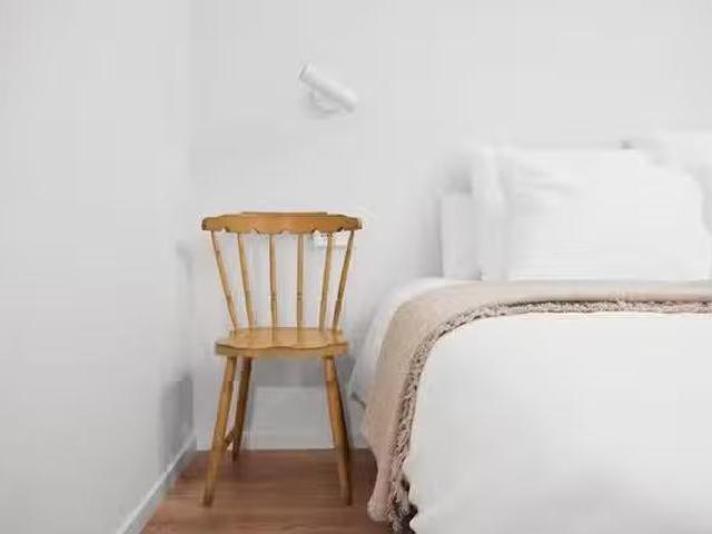 ¡Renta! Piso de 6 habitaciones en Vigo