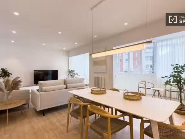 ¡Renta! Piso en alquiler de 4 habitaciones en Sant Gervasi Gal.