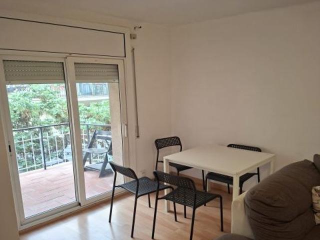 Encantador Piso en Horta, Barcelona por solo €260.000