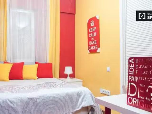 Encantador Se alquila habitación en Alcalá de Henares, Madrid