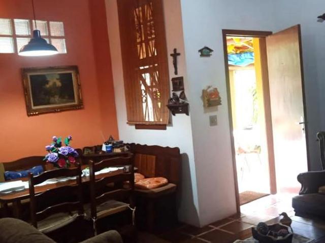 ENCANTADOR SÍTIO COM LAGO E CACHOEIRA COD: 5206 F: 11 97302 9229 CESAR