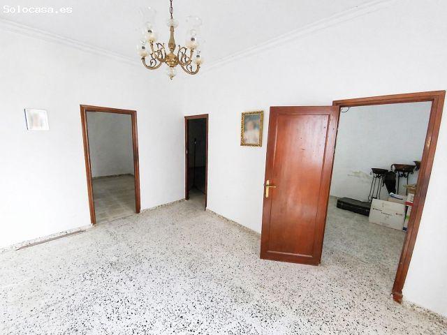 Encantadora vivienda con horno de leña tradicional y amplios espacios
