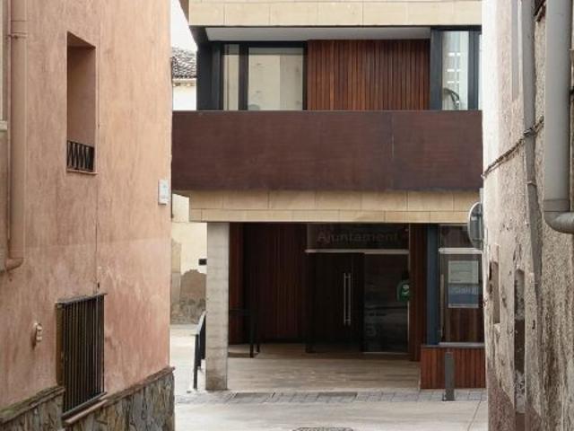 Encantadora Casa Adosada en García, Tarragona Oportunidad Única