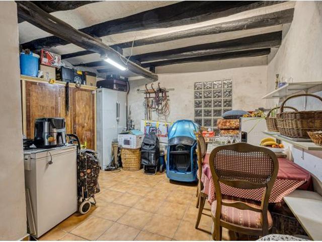 Encantadora casa adossada en venda a Montmaneu, Catalunya per 120.000 €