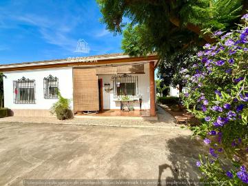 Encantadora Casa de Campo ctra aeropuerto Córdoba por €145,000
