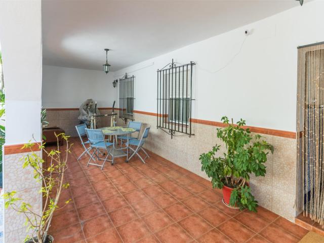 Encantadora casa de campo con piscina y apartamento independ. 260m² Bonares