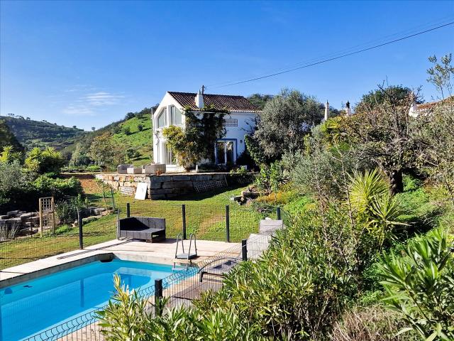 Encantadora Casa De Campo Tradicional Com 5 Quartos, Anexo M. 250m² Santa Catarina Da Fonte Do Bispo
