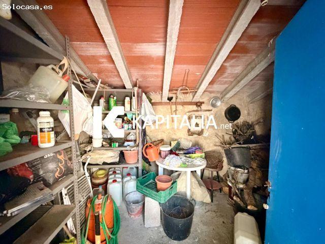 Encantadora Casa de Pueblo con Patio Privado y Buhardilla en Alcalá de la Jovada