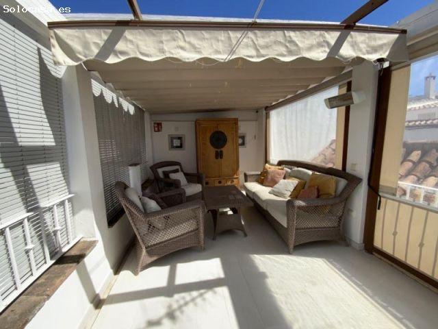 Encantadora Casa de Tres Plantas con Licencia Turística en el Corazón de Marbella