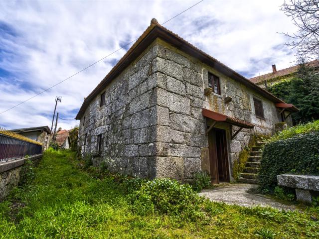 Encantadora casa em pedra de granito 182m² Carvalho e Basto Santa Tecla