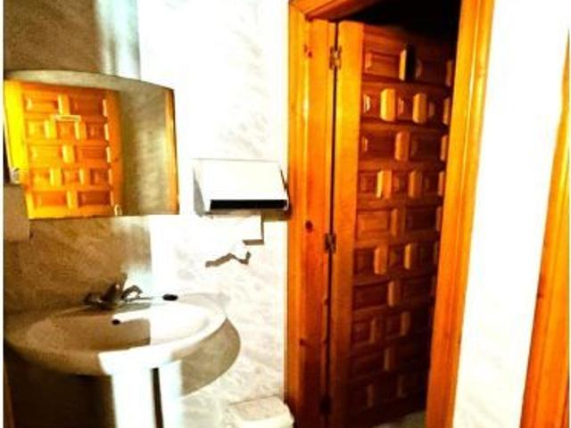 Encantadora Casa en Bercianos del Páramo, Ideal para Ocio y Residencia