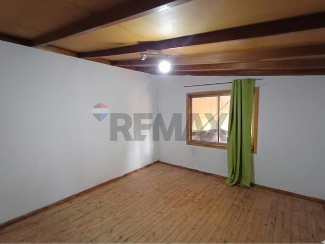 ¡Encantadora casa en venta en lo prado, santiago! 3 dormitorios por 3280.00 en Lo Prado