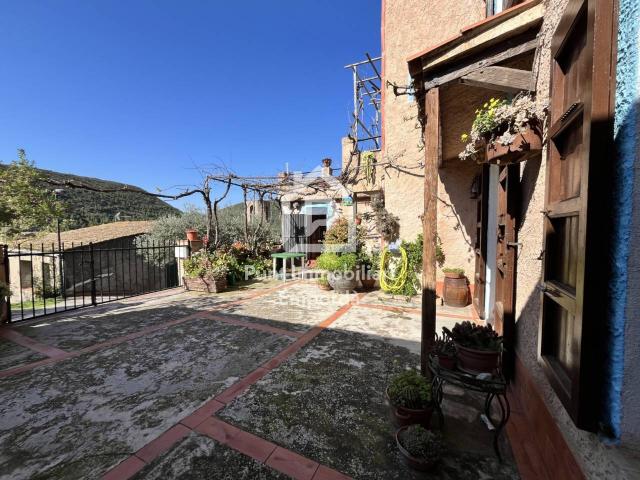 Encantadora casa rural en Biure
