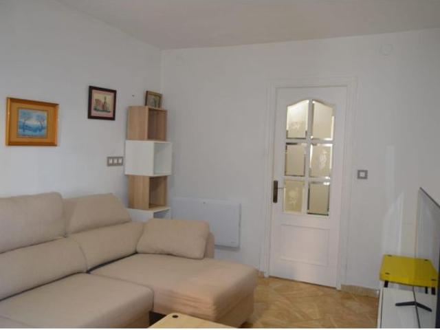 Encantadora Casa Reformada en Málaga ¡Tu Nuevo Hogar Espera!