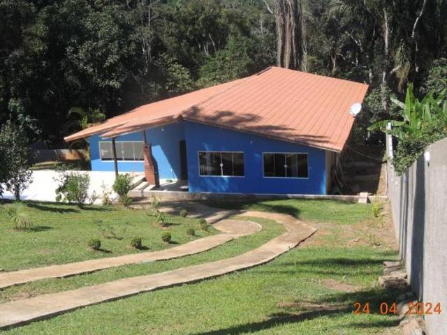 ENCANTADORA CHÁCARA COM PISCINA COD: 5262 F: 11 97302 9229 CESAR