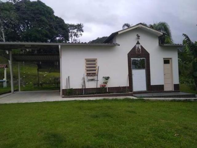 ENCANTADORA CHÁCARA EM ITARIRI, LAGO, CAPELA COD: 5227 F: 11 97302 9229 CESAR