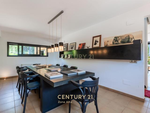 Encantadora Masia en Castellví de la Marca, Barcelona