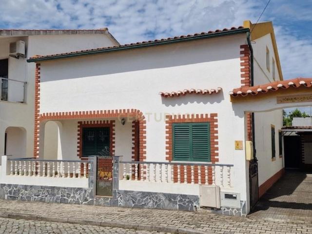Encantadora Moradia em Atalaia, Vila Nova da Barquinha