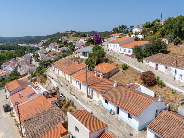 Encantadora Moradia Em Banda No Centro De Aljezur 61m² Aljezur
