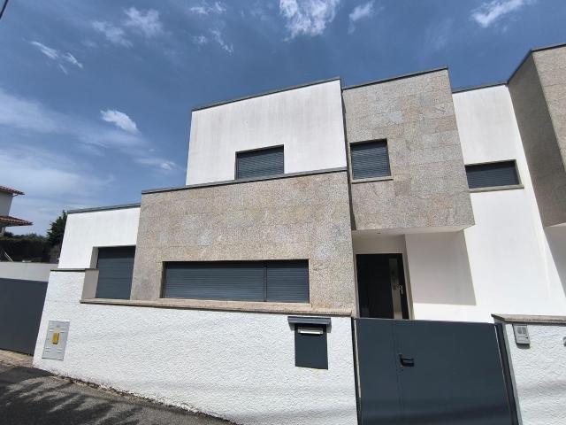 Encantadora Moradia em Bragança