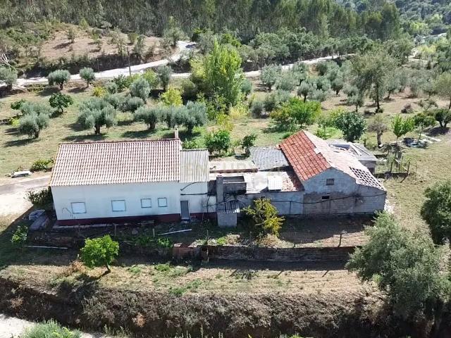 Encantadora Moradia em Casais e Alviobeira, Tomar