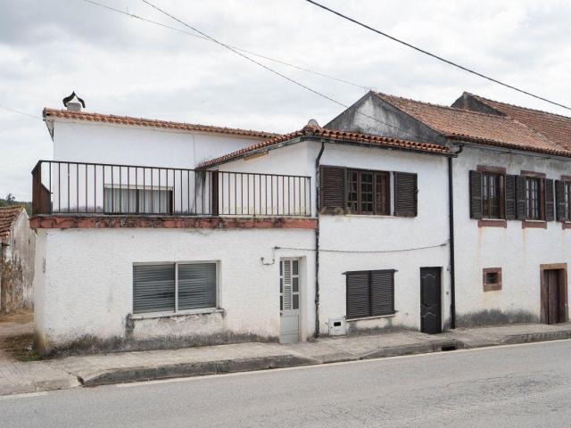 Encantadora Moradia em São Miguel de Poiares, Coimbra