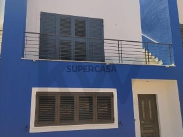 Encantadora Moradia T2 na Quinta da Cerca, com extra Apartamento T1 na Garagem Como Nova!