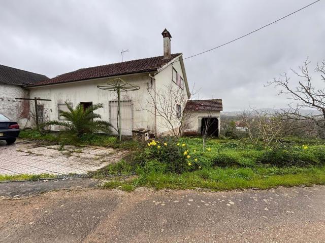 Encantadora Moradia T 4 em São Simão de Litém, Pombal