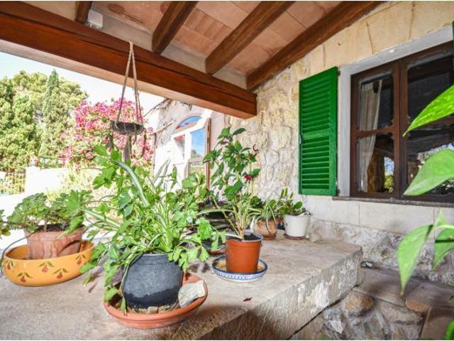 Encantadora planta baja con terreno para disfrutar de la paz y la tranquilidad
