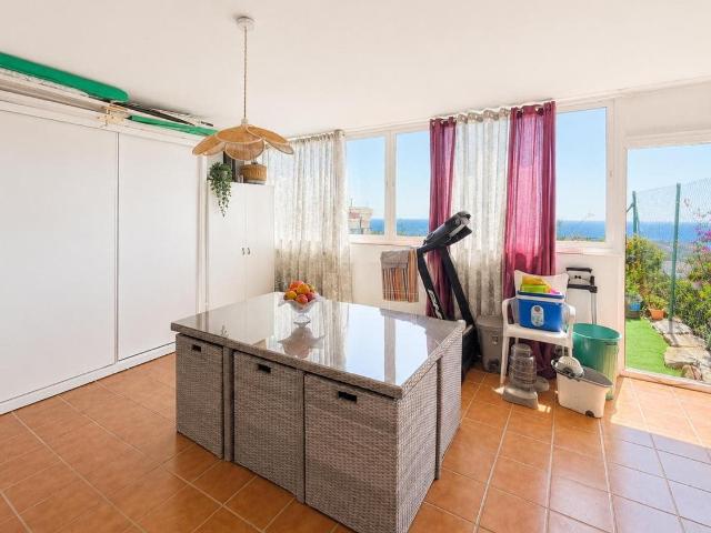 Encantadora planta baja situada en una tranquila zona de Cas. 70m² Casares