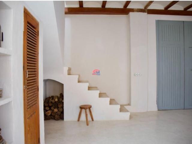 Encanto, carácter y autenticidad en el corazon de Estivella