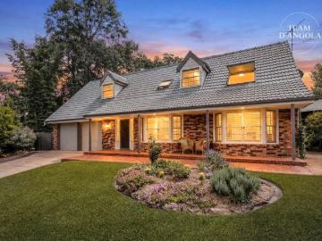 Elevated lifestyle on over 900sqm of pristine land