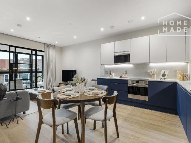 Enclave, Birmingham City B5, 3 bed flat to rent, £2,118 pcm | PrimeLocation
