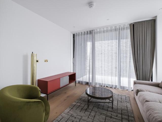 Enclave KX, 101 Camley Street. 1 bed flat to rent £3,975 pcm £917 pw