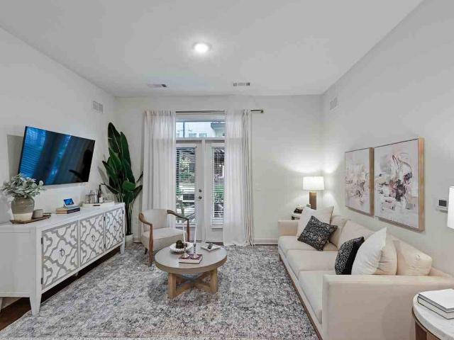 Encore MidCity 1 Bedroom Apartment for Rent at 5801 Sanderson St Nw, Huntsville, AL 35806