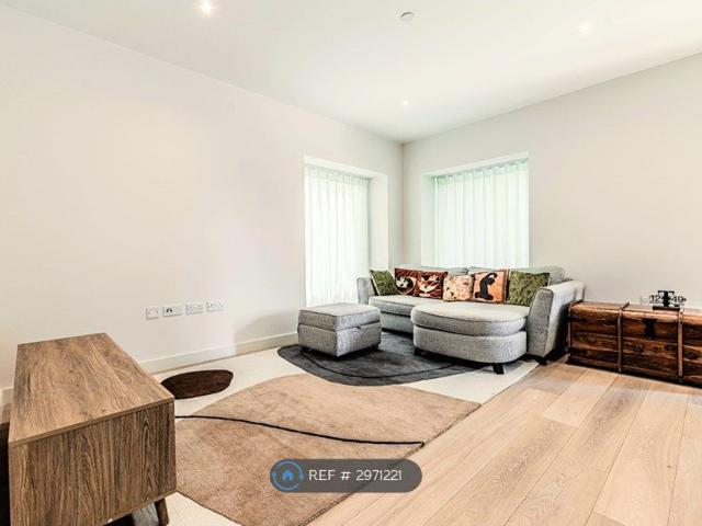 Endurance House, London E16, 1 bed flat to rent, £2,250 pcm | PrimeLocation