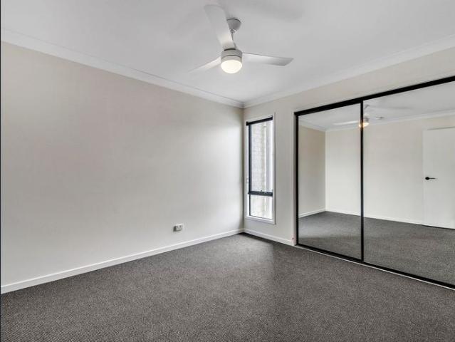 Enduring Style, Exceptional Location