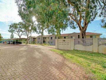 END DATE SALE 29th June 2026 The Seller reserves the right to accept an offer prior to the 29.6.26