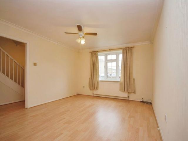 End Of Terrace House to rent Hillside Road, Bromley, BR2