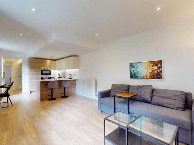 Endeavour House SE16, 2 bed flat to rent, £3,050 pcm | PrimeLocation