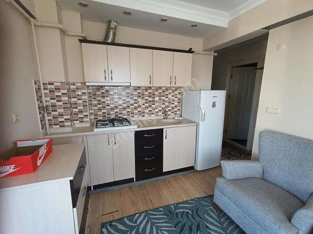 Ender Uysal Gayrimenkulden Üniversiteye Yakın 1+1 Kiralık Balkonlu Apart.